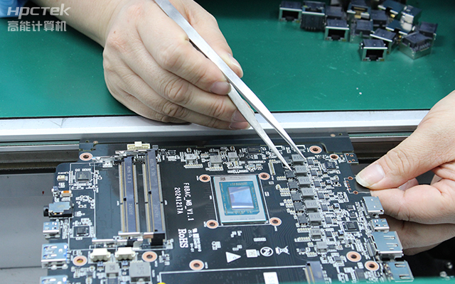 【工控科普】一片主板可以有多少路CPU?(圖1) 【工控科普】一片主板可以有多少路CPU?(圖1)