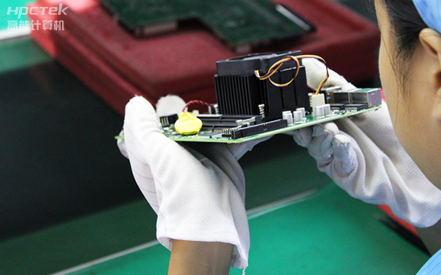 D3000M飛騰主板——強勁芯、多功能接口(圖1) D3000M飛騰主板——強勁芯、多功能接口(圖1)